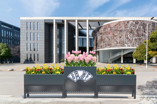 2026年广东省市场上正规的花槽企业如何选择？